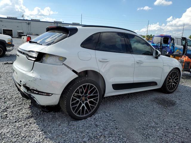 Porsche Macan Gts Image 2