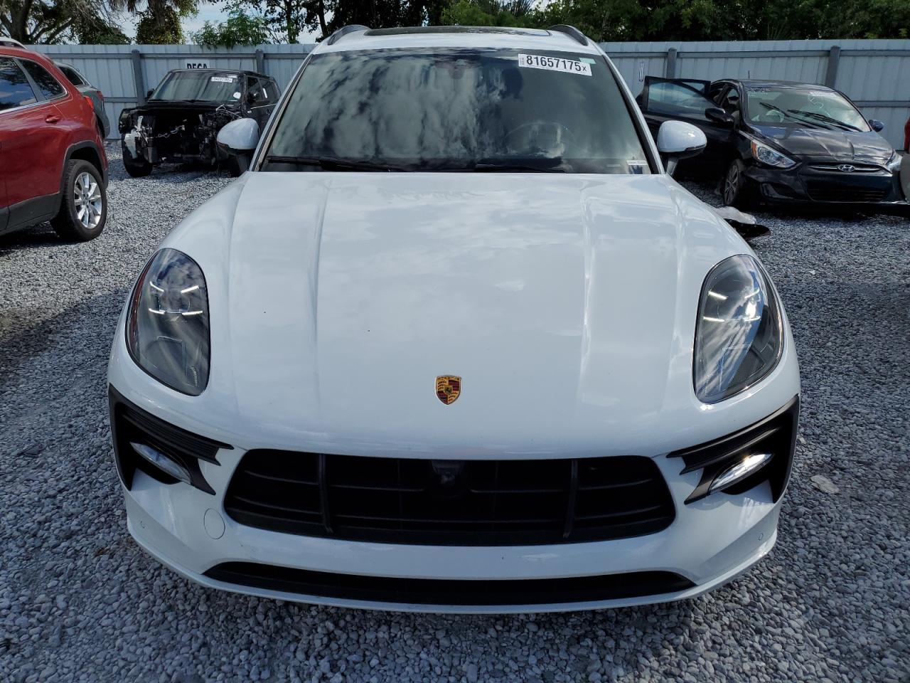 Porsche Macan Gts Image 12