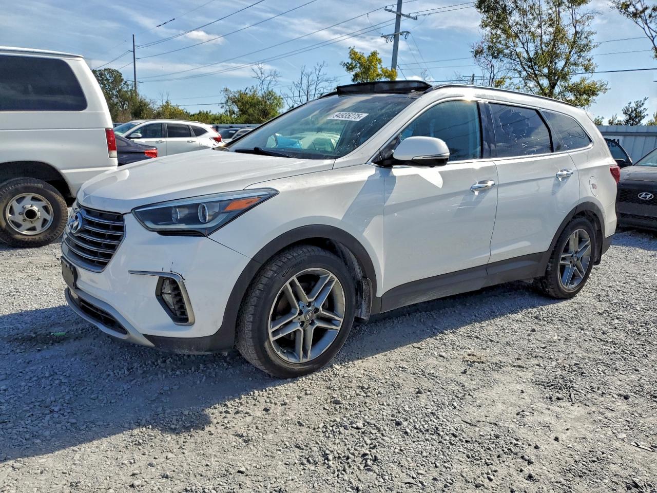 Hyundai SANTA FE Se Ultimate Image 1