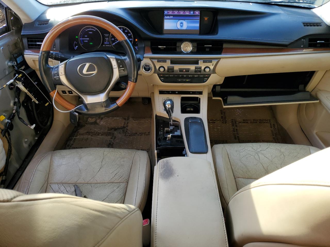 Lexus Es 300h Image 10