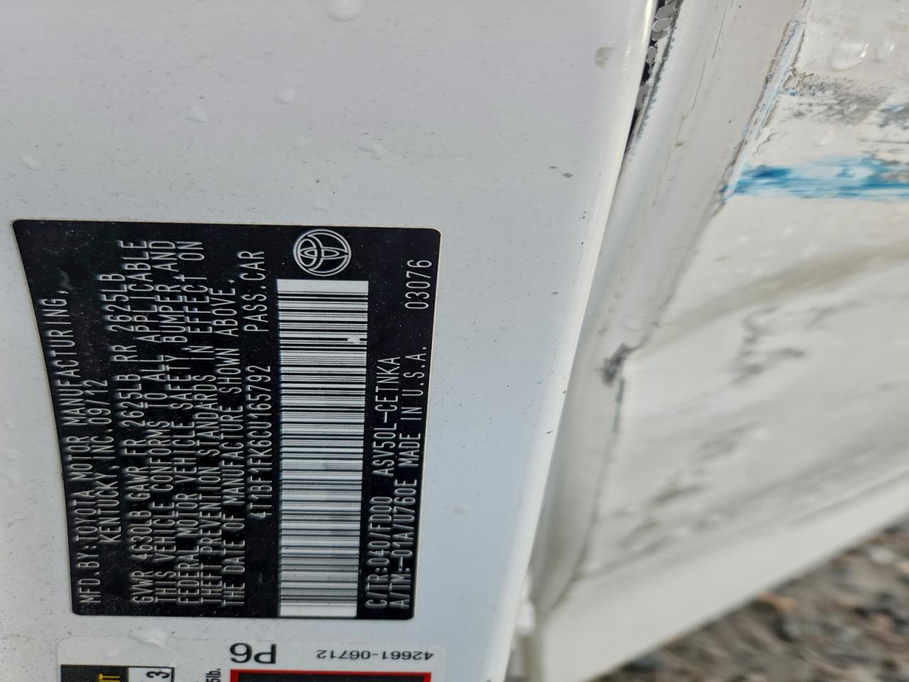 Toyota Camry Base Image 6