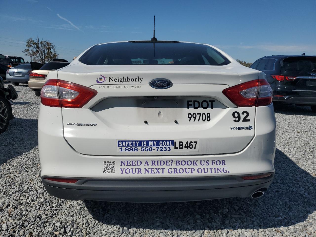 Ford Fusion S Hybrid Image 7