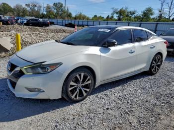  Salvage Nissan Maxima