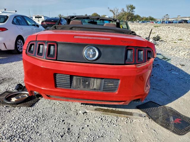 Ford Mustang Image 6