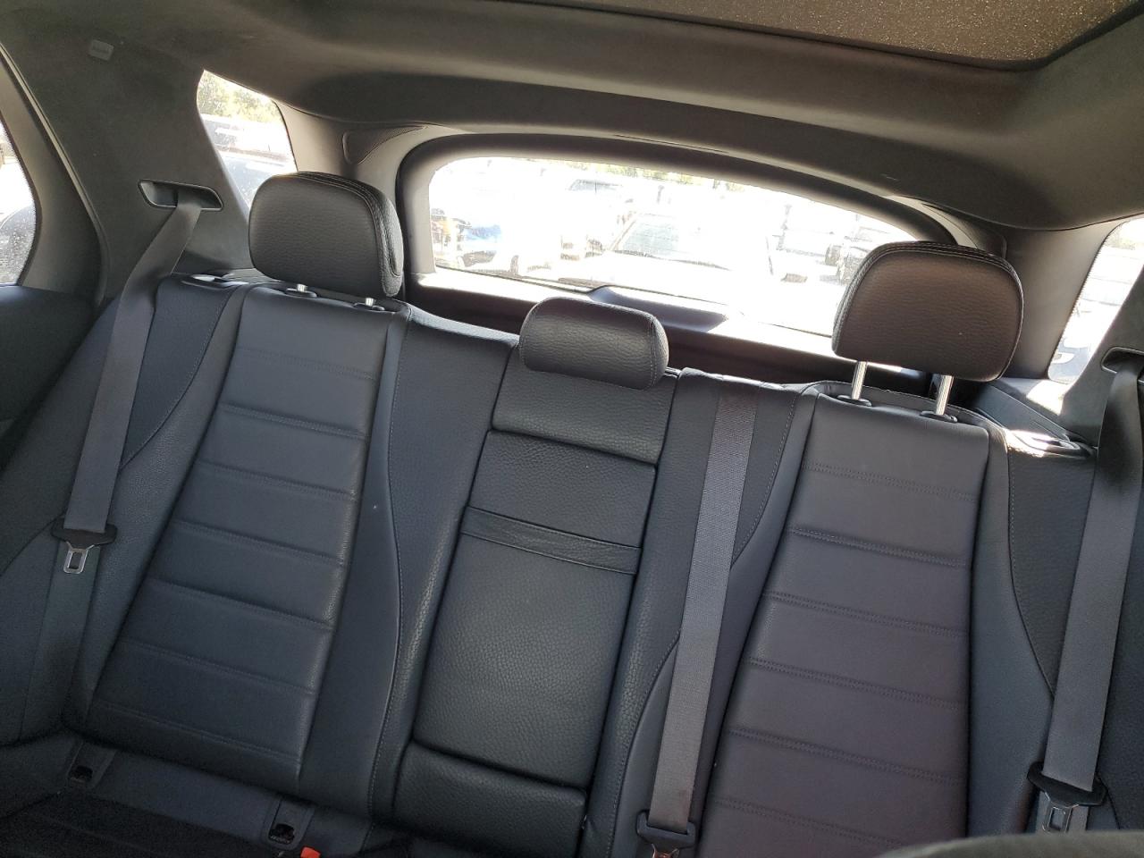 Mercedes-Benz GLE 350 4matic Image 10