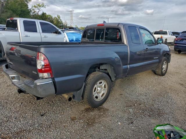 Toyota Tacoma Access Cab Image 3