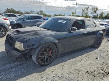  Salvage Chrysler 300