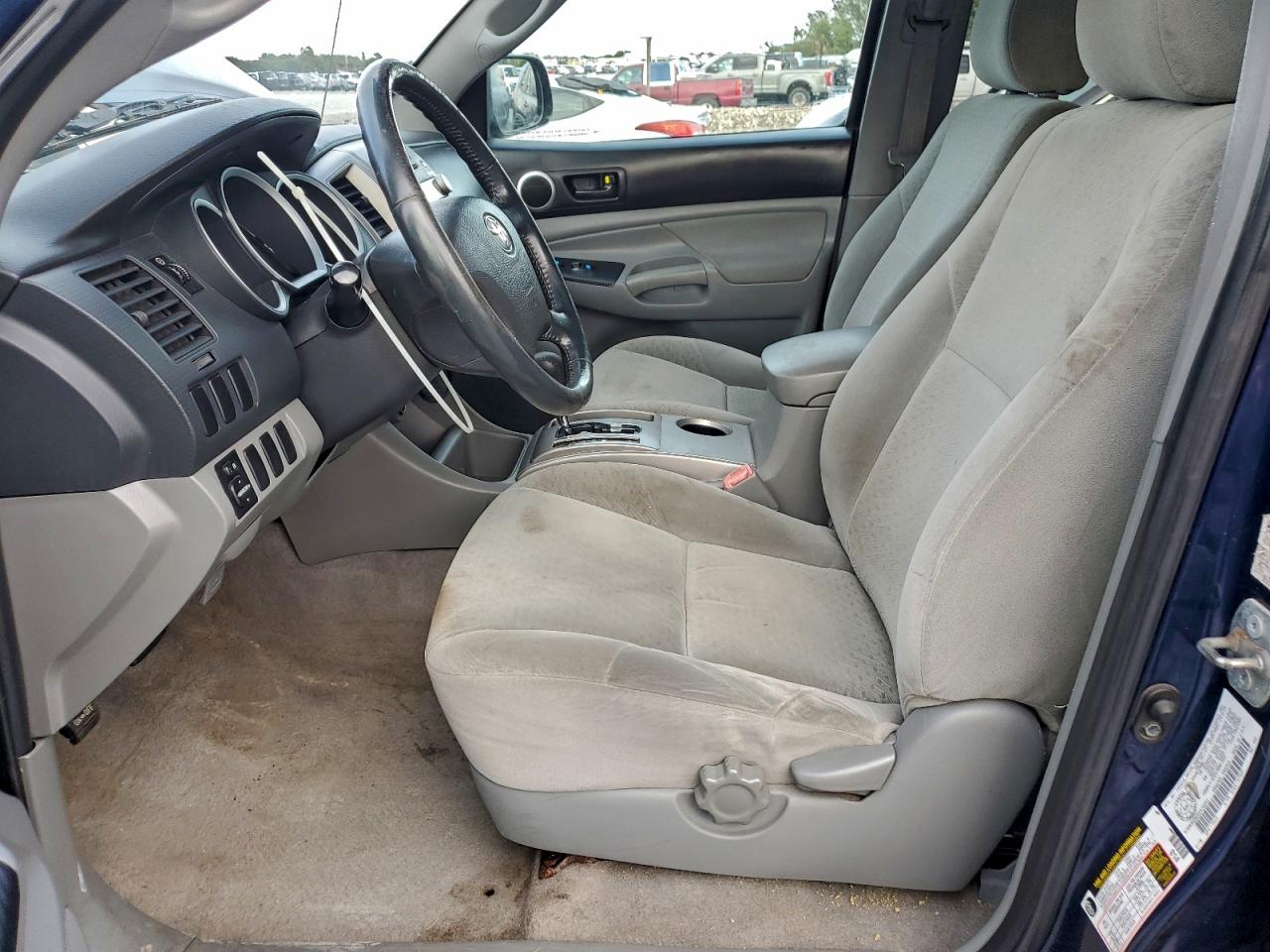 Toyota Tacoma Double Cab Long Bed Image 6