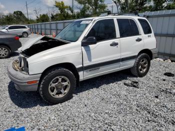  Salvage Chevrolet Tracker