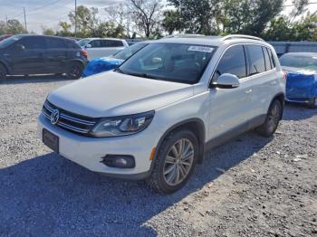 Salvage Volkswagen Tiguan