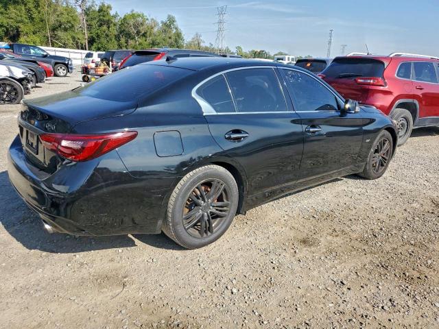 INFINITI Q50 Luxe Image 2