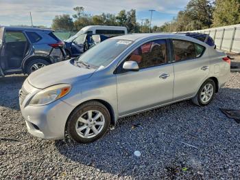  Salvage Nissan Versa