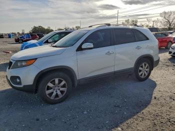  Salvage Kia Sorento