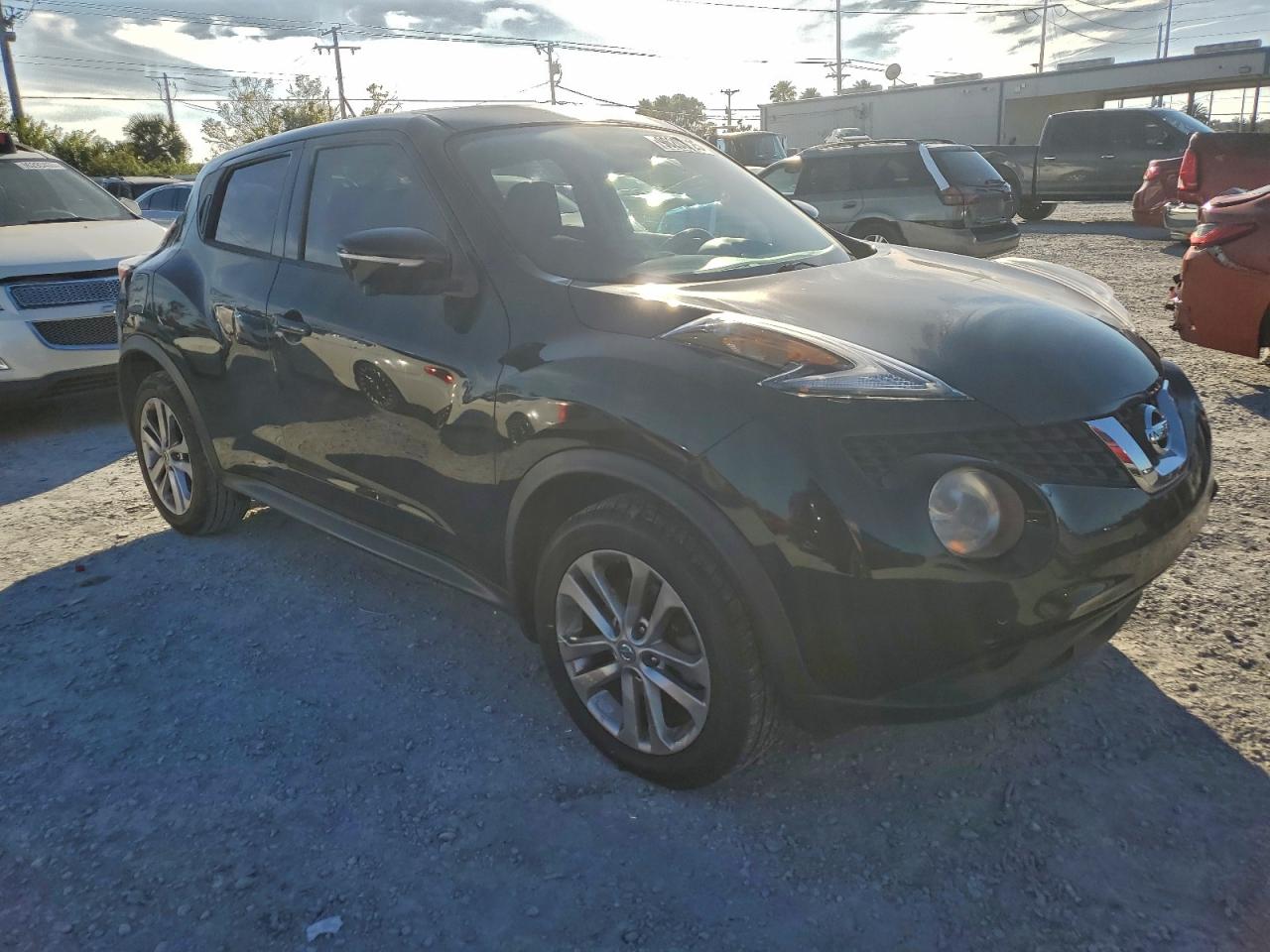 Nissan JUKE S Image 7