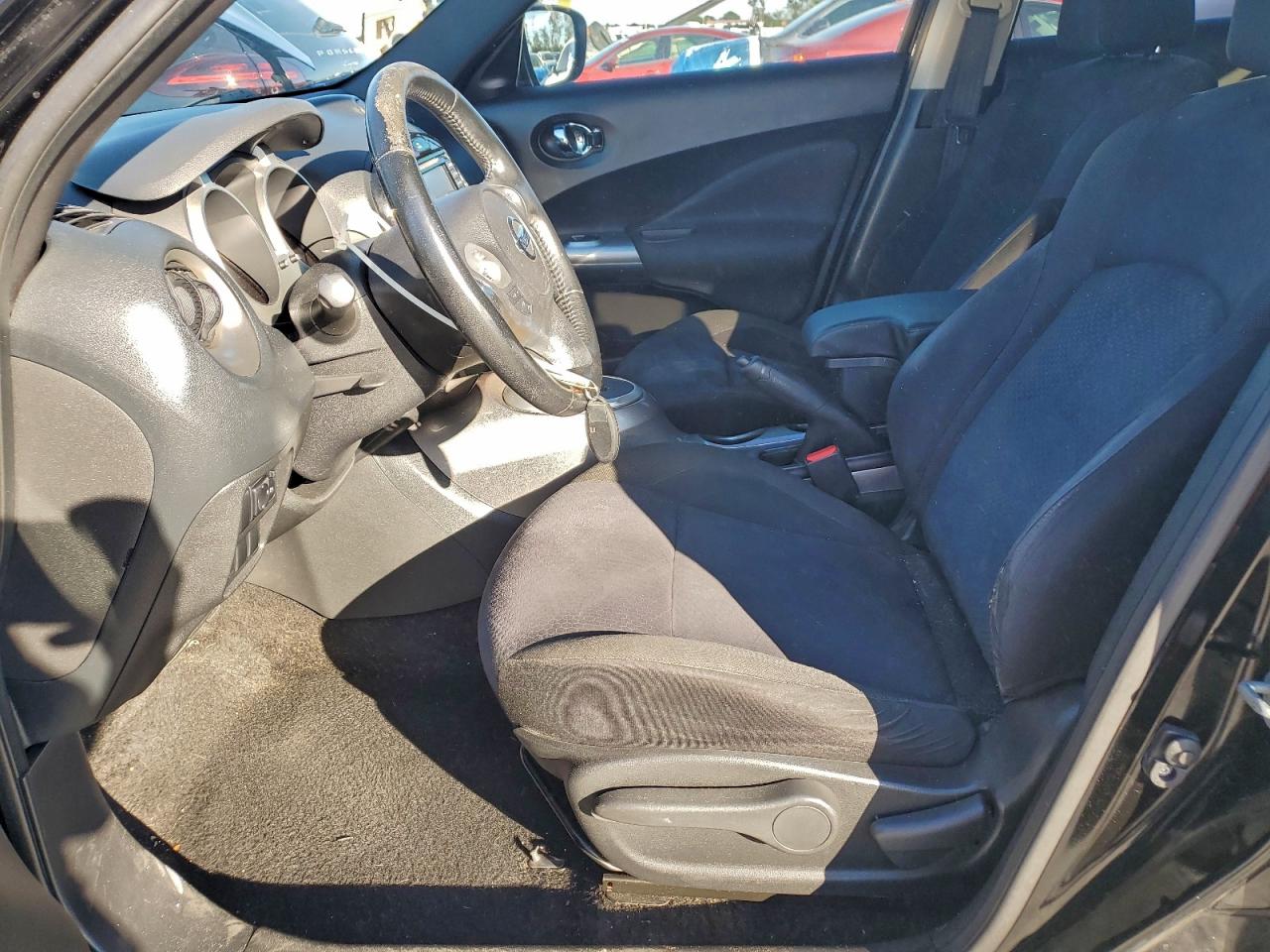 Nissan JUKE S Image 3