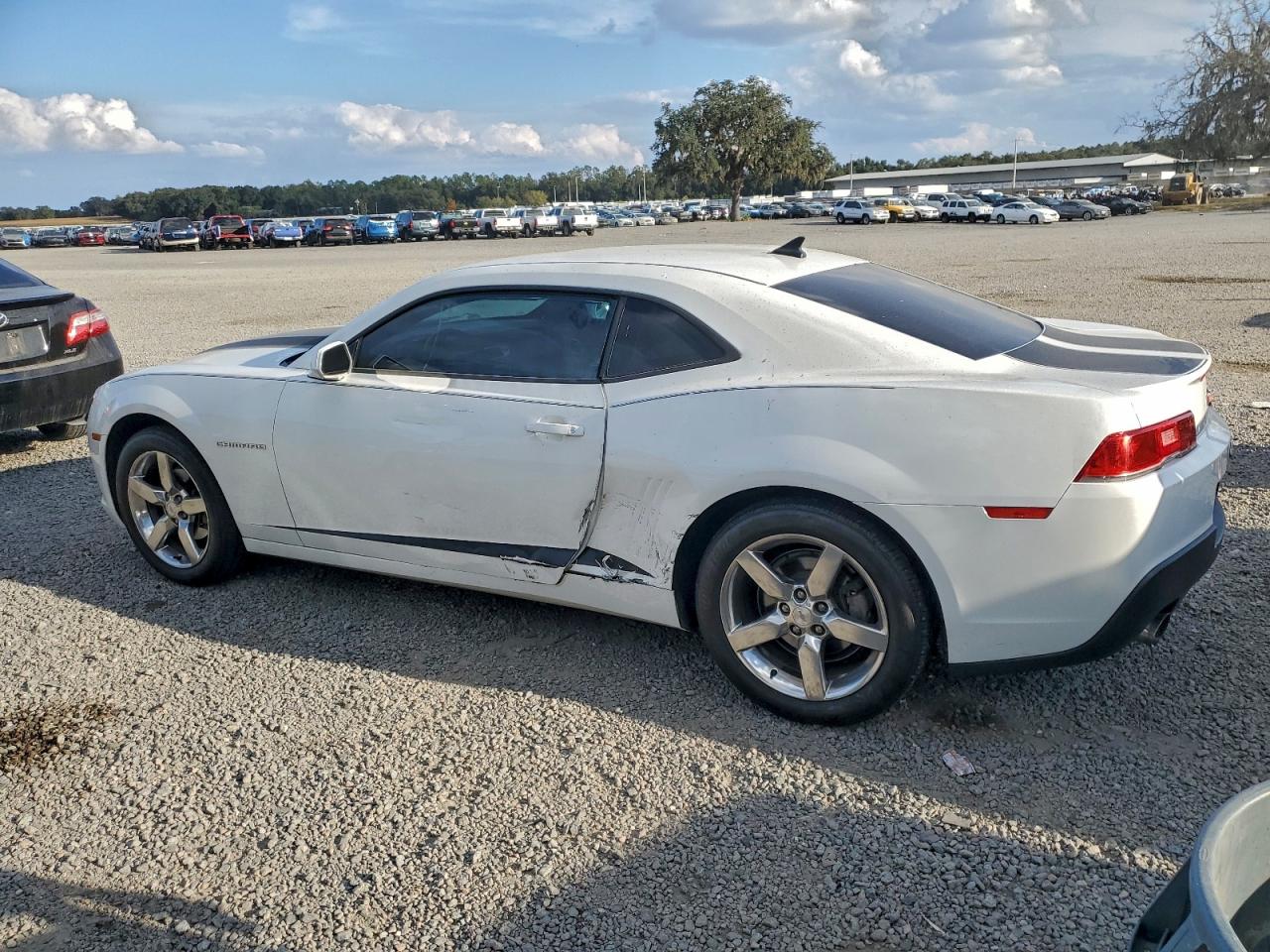 Chevrolet Camaro Lt Image 2