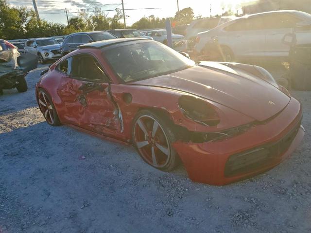 Porsche 911 Carrera Image 3