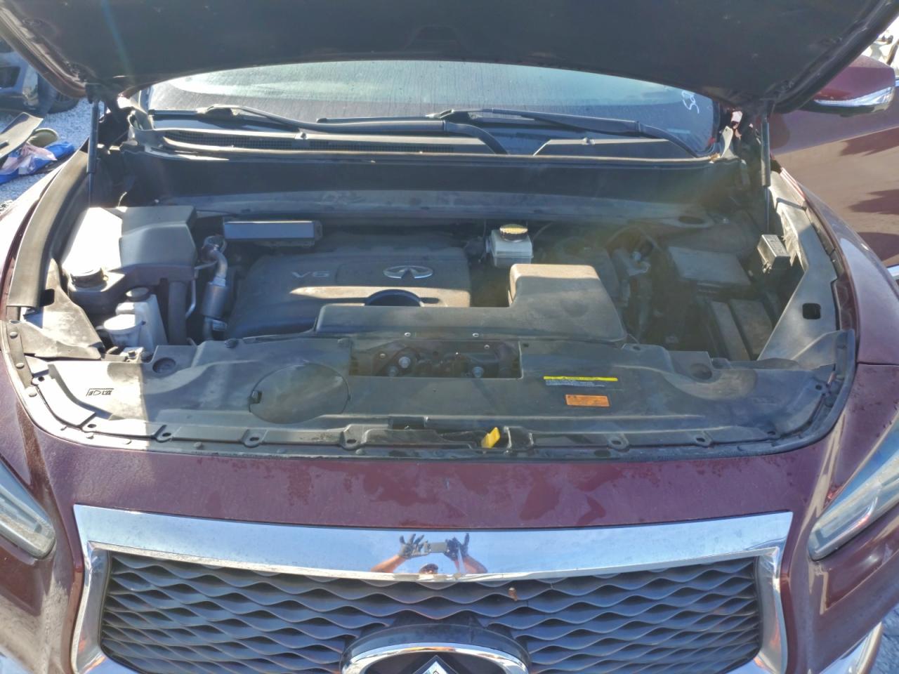 INFINITI Qx Luxe Image 6