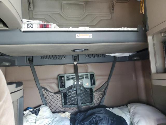 Freightliner Cascadia 1 Image 4