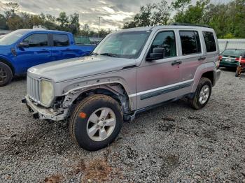  Salvage Jeep Liberty