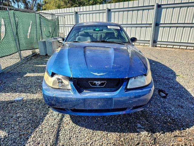 Ford Mustang Image 4