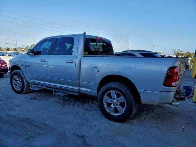 Ram 1500 Slt Image 4