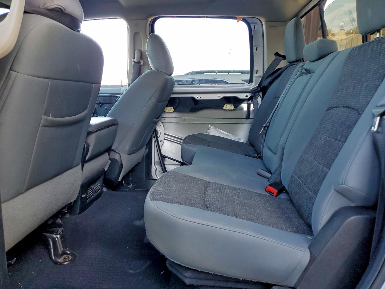 Ram 1500 Slt Image 8