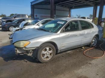  Salvage Ford Taurus