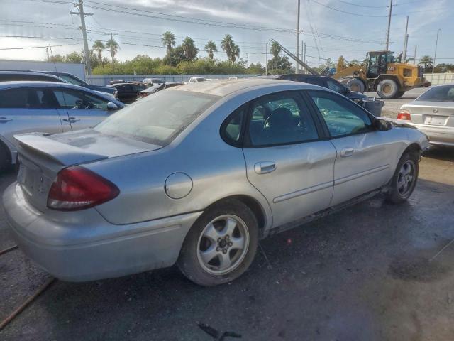 Ford Taurus Se Image 12