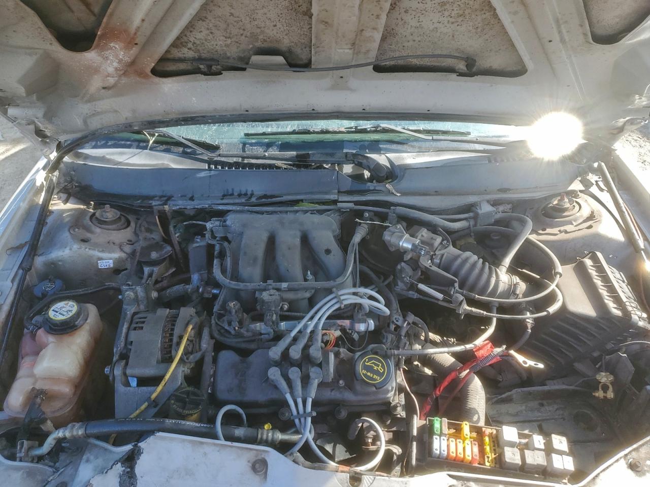 Ford Taurus Se Image 11