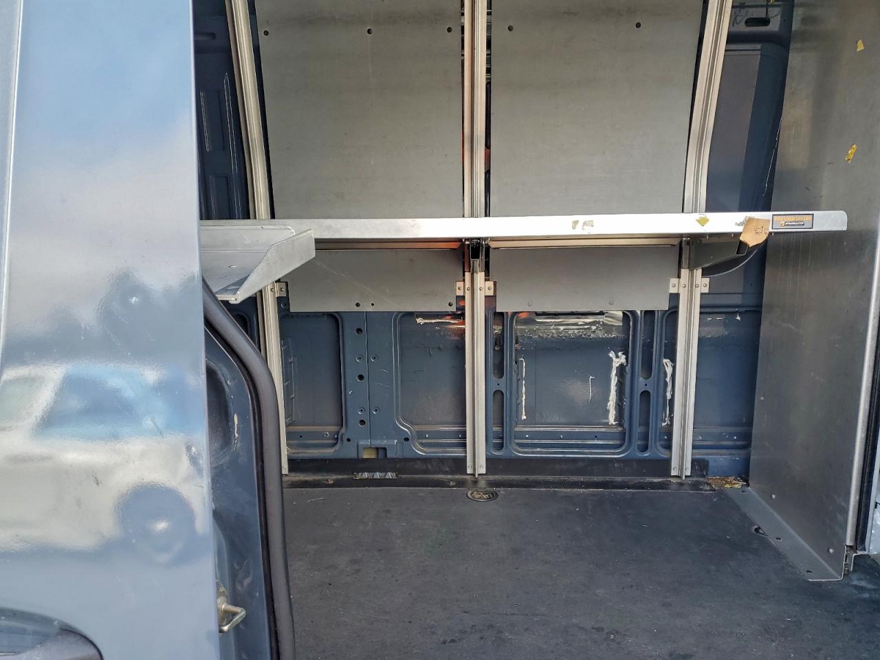 Mercedes-Benz Sprinter 2500/3500 Image 7