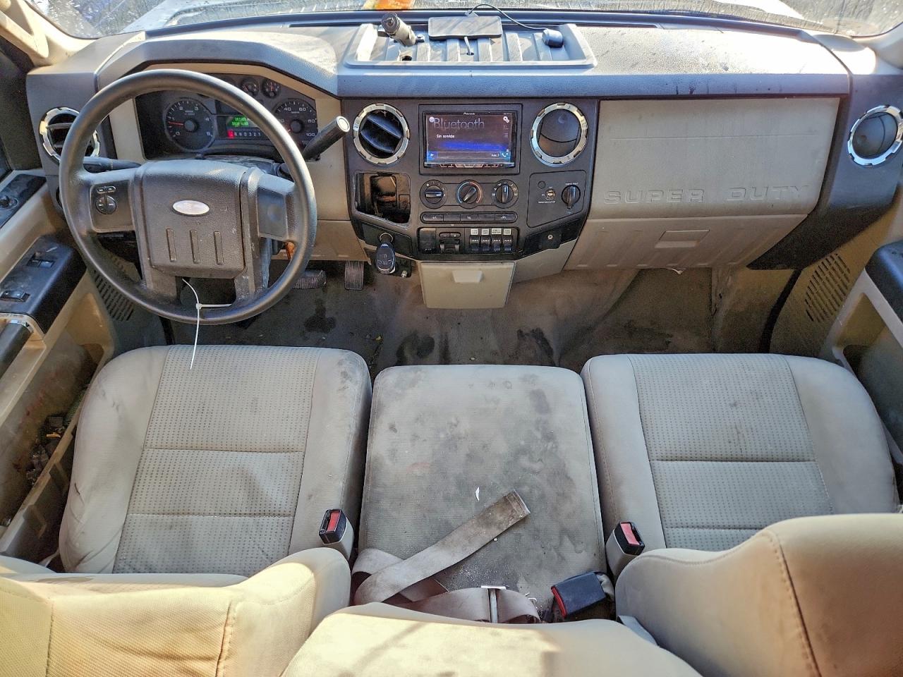 Ford F-250 Super Duty Image 12