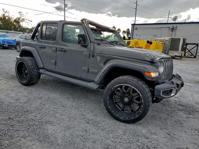 Jeep Wrangler Sahara Image 3