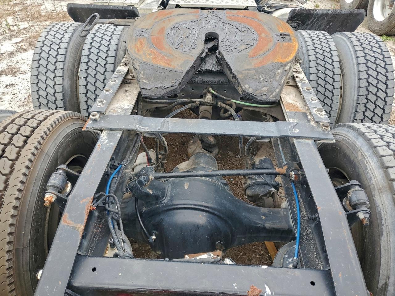 Freightliner M2 112 Medium Duty Image 7