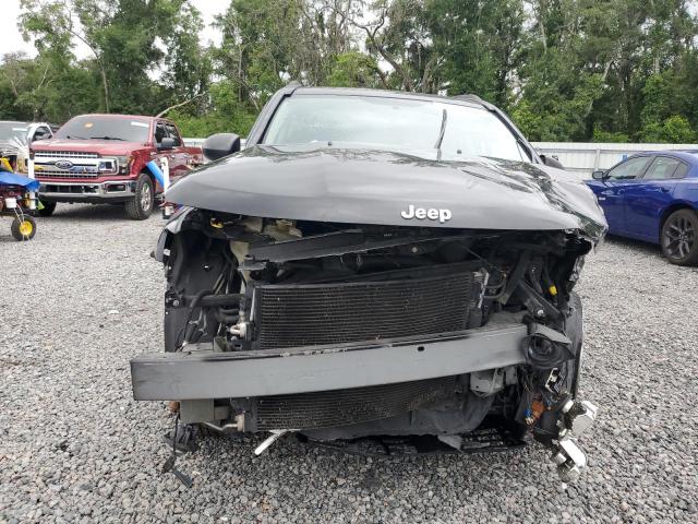 Jeep Compass Latitude Image 5