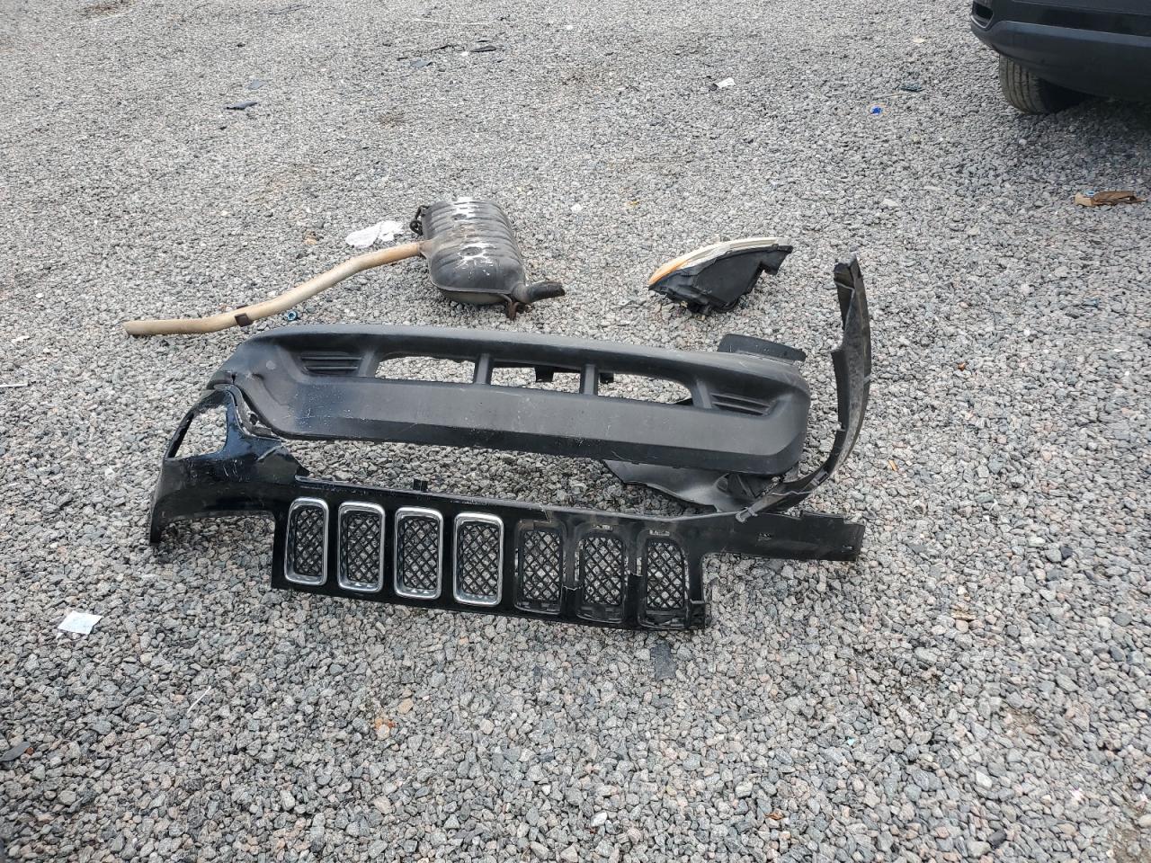 Jeep Compass Latitude Image 12