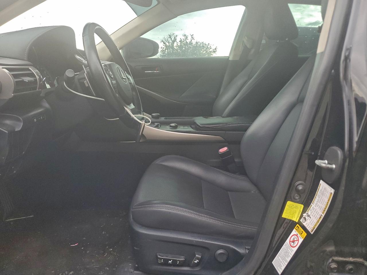 Lexus Is 250 Image 3