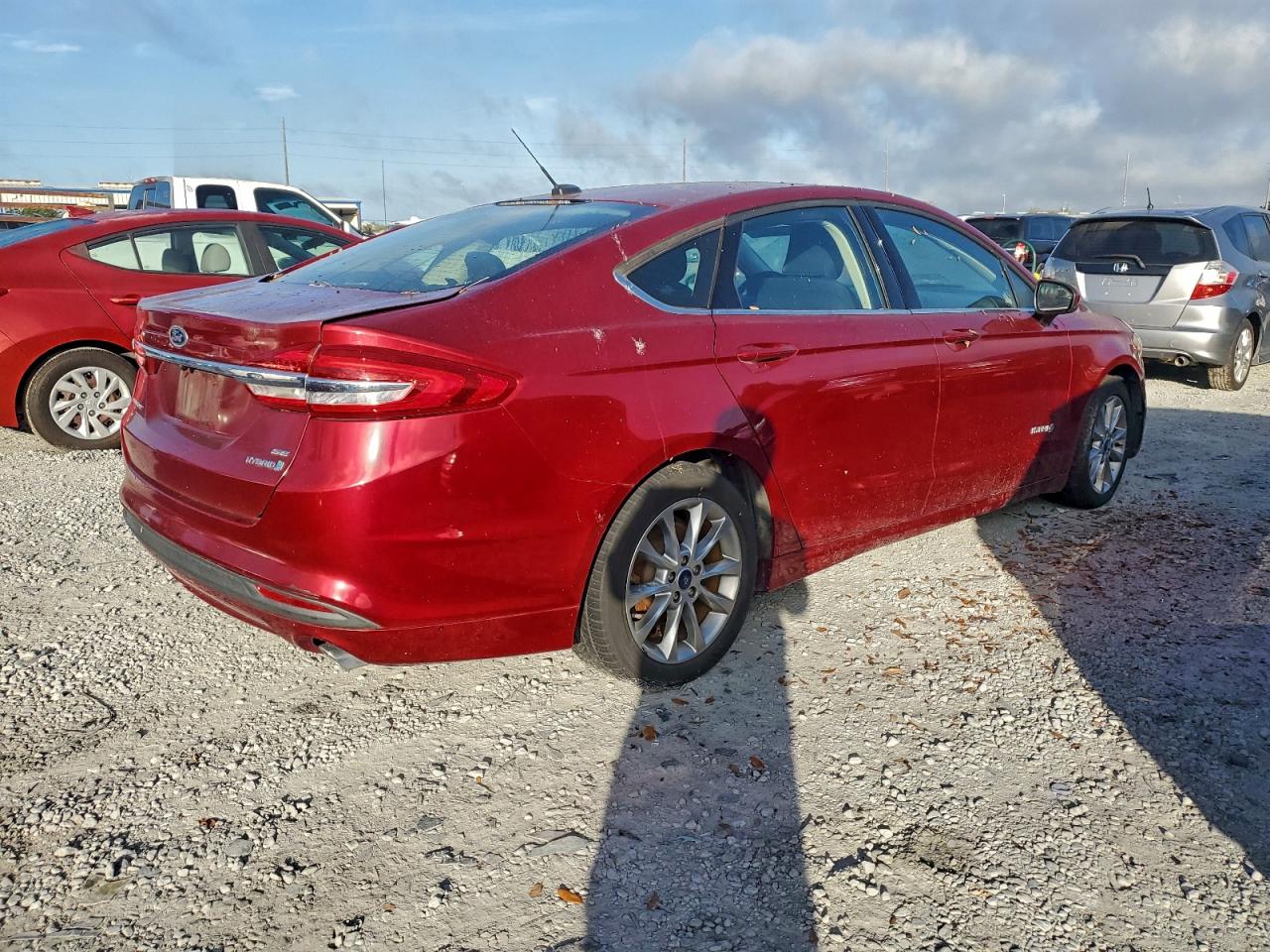 Ford Fusion Se Hybrid Image 12