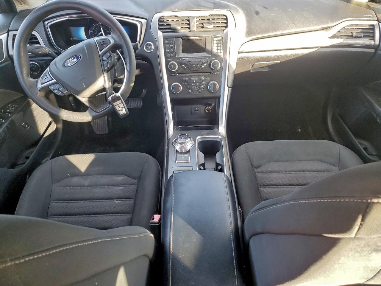 Ford Fusion Se Hybrid Image 9