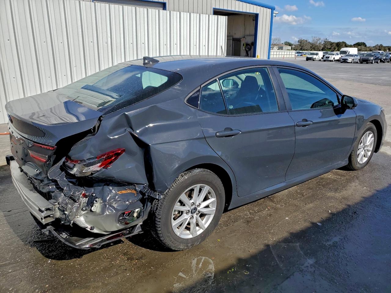 Toyota Camry Xse Image 3