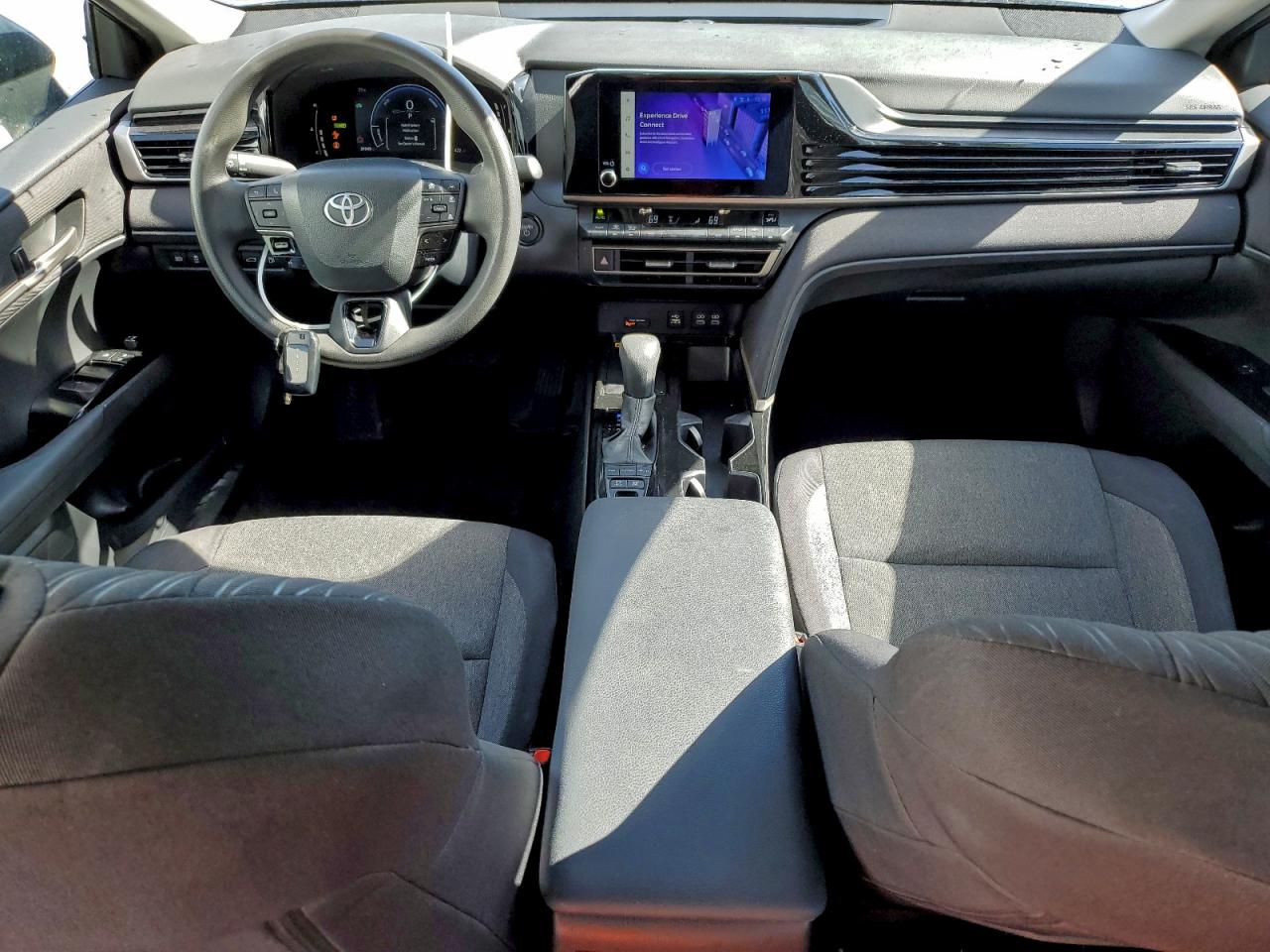 Toyota Camry Xse Image 12