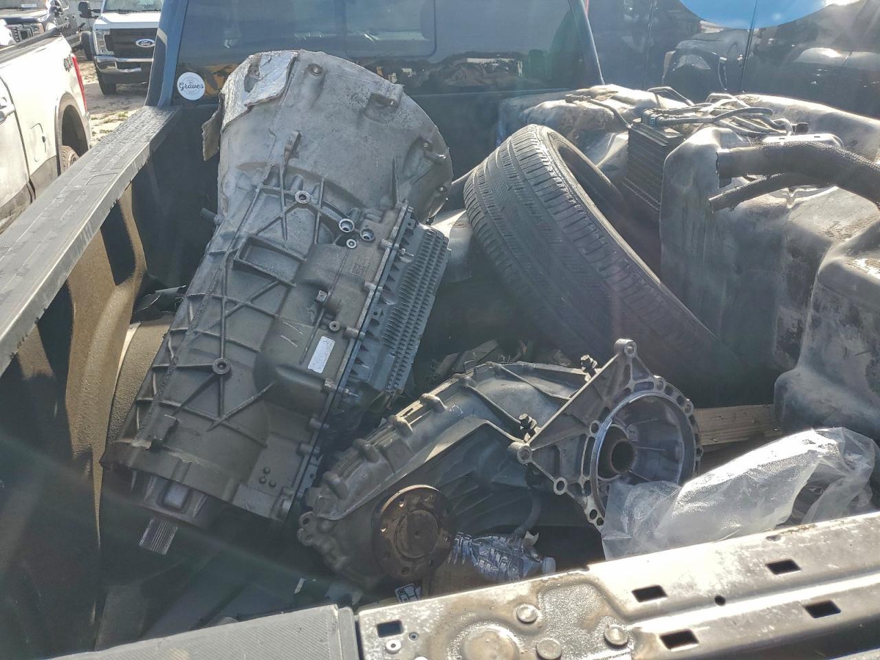 Ford F-350 Super Duty Image 7