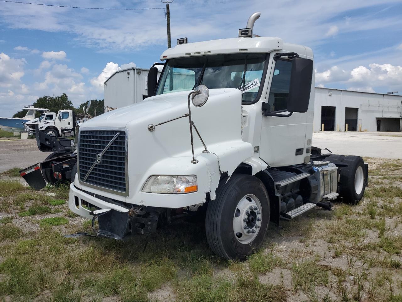 Volvo Vn Vnm Image 9