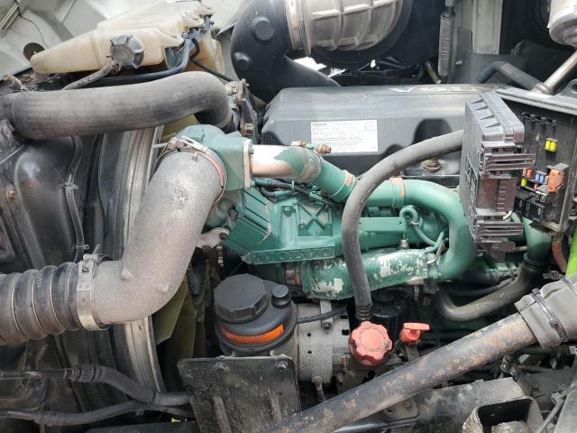 Volvo Vn Vnm Image 10