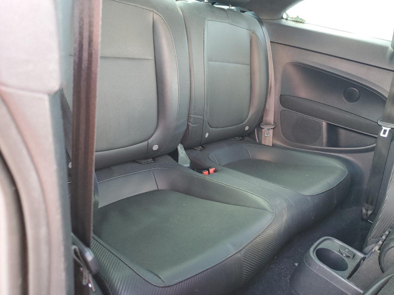 Volkswagen Beetle S Image 11