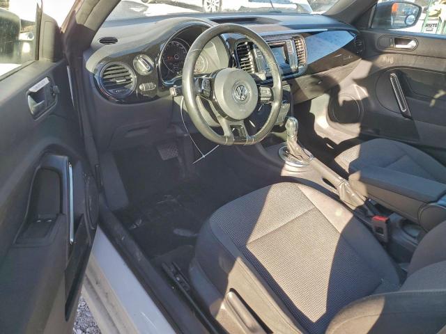 Volkswagen Beetle S Image 5