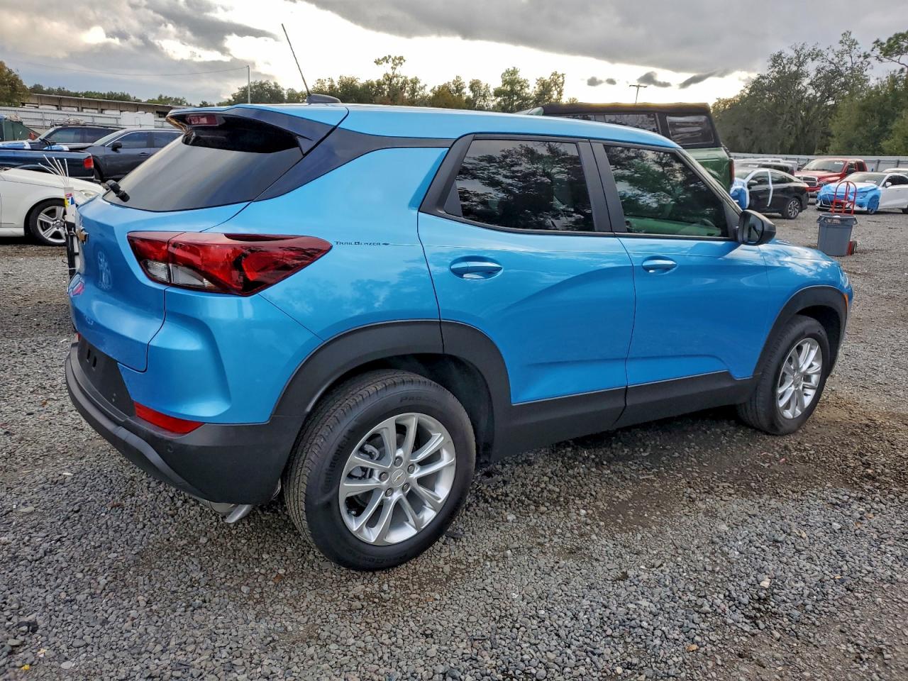 Chevrolet Trailblazer Ls Image 3