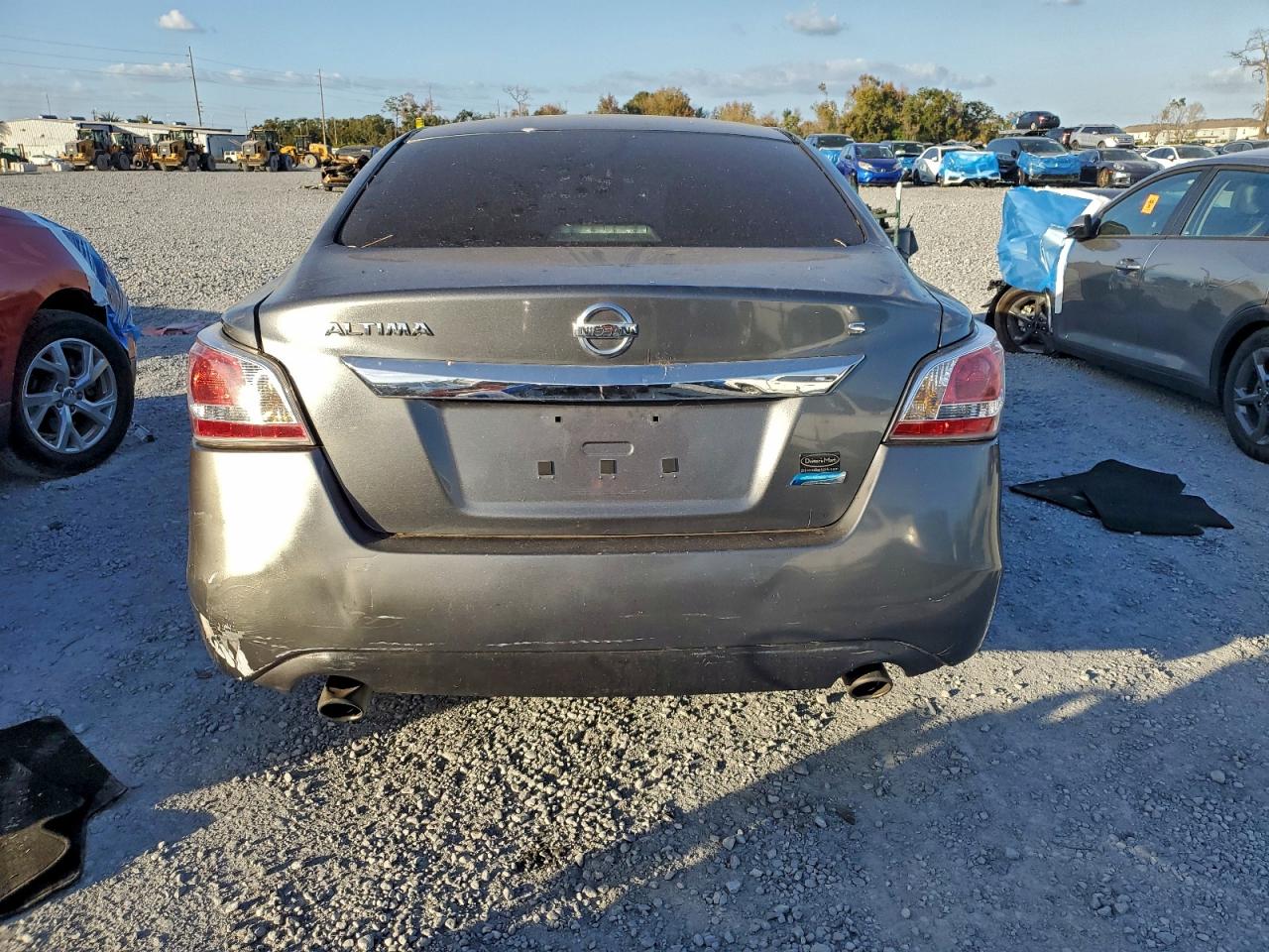 Nissan Altima 2.5 Image 6