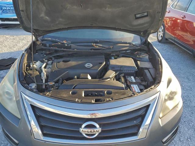 Nissan Altima 2.5 Image 8