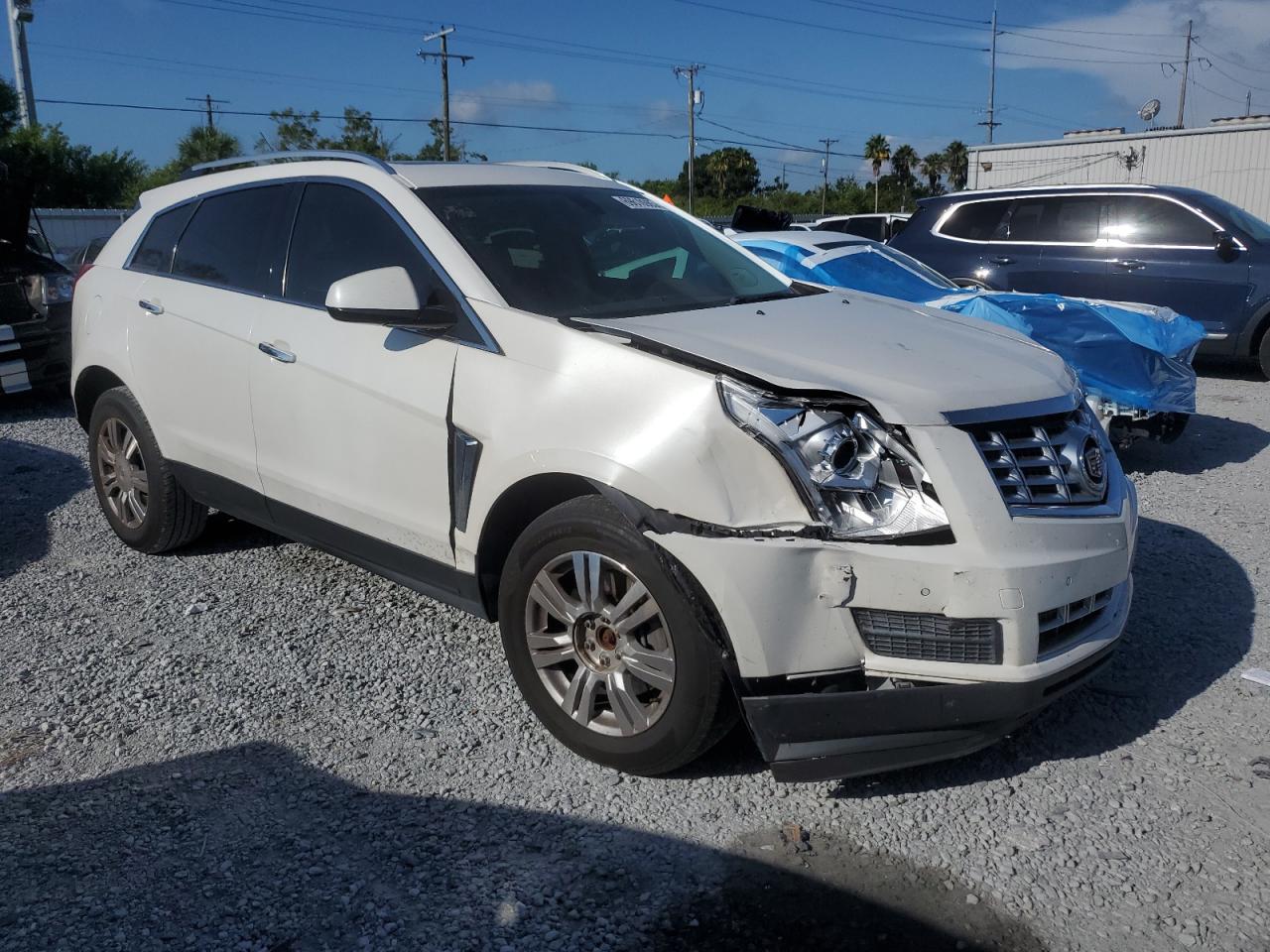 Cadillac SRX Luxury Collection Image 3